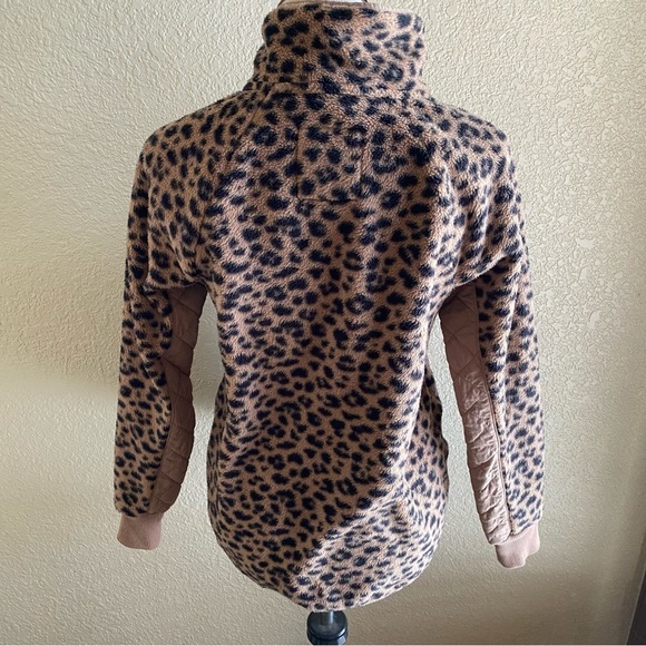 Abercrombie & Fitch Leopard Quilted Fleece Pullover Sweater Sweatshirt Brown: Sm - Picture 5 of 10